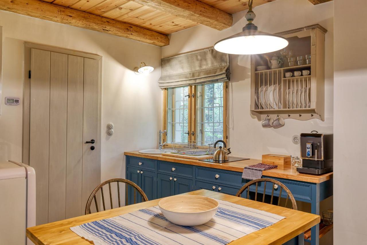 Noszvaj Huset Apartment ภายนอก รูปภาพ
